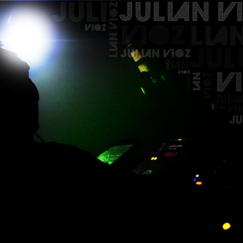 Julian Vioz @ Chart August 2013