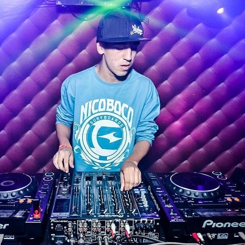 E-Cologyk ''Brazilian Boys Chart''