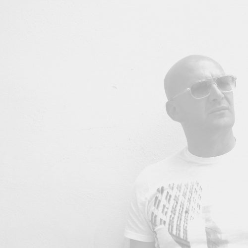 FEDERICO GUGLIELMI DARK VIBE MARCH CHART 2015