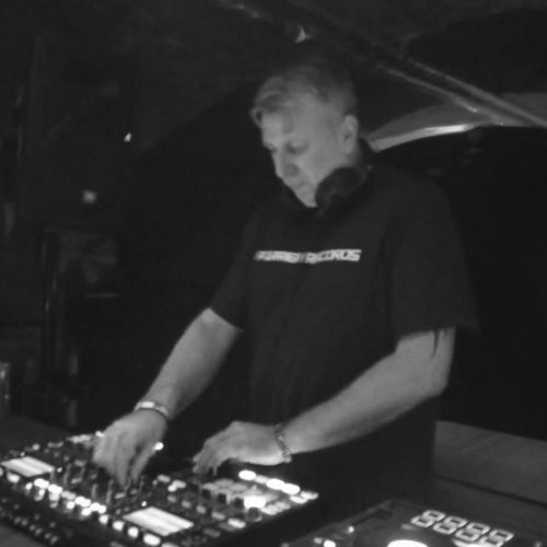 Robert Furrier I Save You Beatport Chart - Trance (Main Floor),Techno (Peak Time / Driving),Techno (Raw / Deep / Hypnotic) albüm kapağı