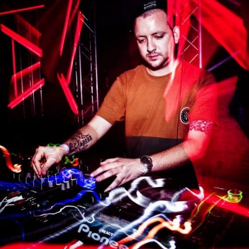 Spark Taberner November Chart 2013