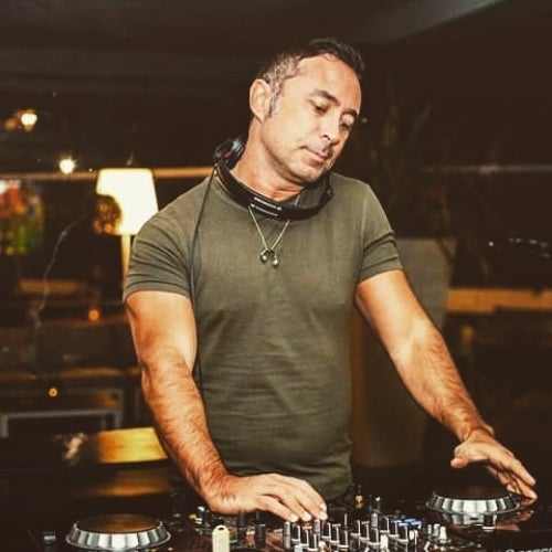 renato pezzella