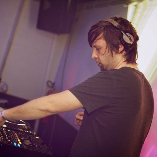 SPRING CHARTS / Kajola / zero gravity vienna