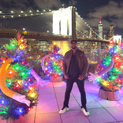 HOLIDAYZ