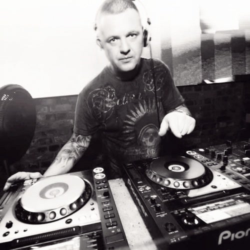 Phutek September Techno Chart 2016