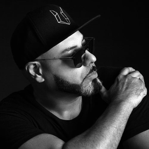 Roger Sanchez “S-Man Summer Chart”