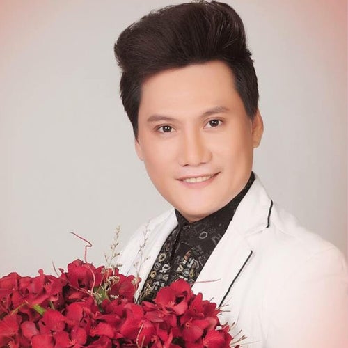 Ngày Xuân Long Phụng Sum Vầy