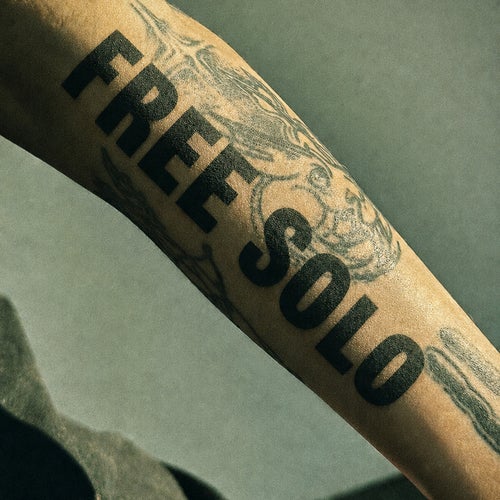 FREE SOLO