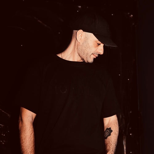 HOOK MY MIND - CHART 2025