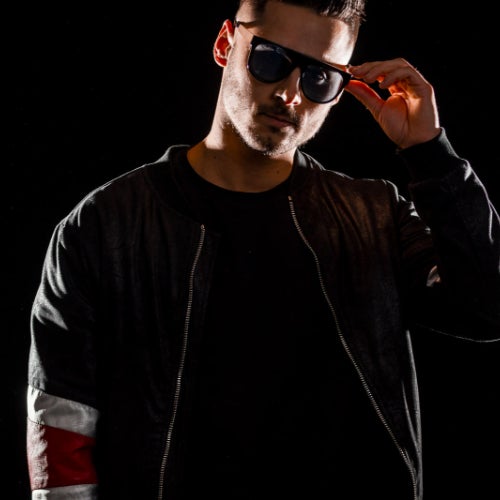 GROOVY TECH TRACKS