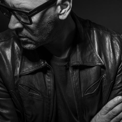 Dave Davis Rmx Selection Chart - (Techno (Raw / Deep / Hypnotic),Techno (Peak Time / Driving),Electro (Classic / Detroit / Modern),Tech House) Album Cover