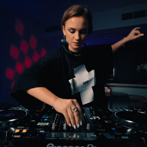 Mona Chrome - Nameless Session Pt. 10 Chart (2025) Cover