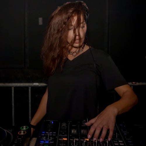 Simina Grigoriu Q1 2026 Top 26 Chart - (Techno (Peak Time / Driving),Techno (Raw / Deep / Hypnotic)) Album Cover