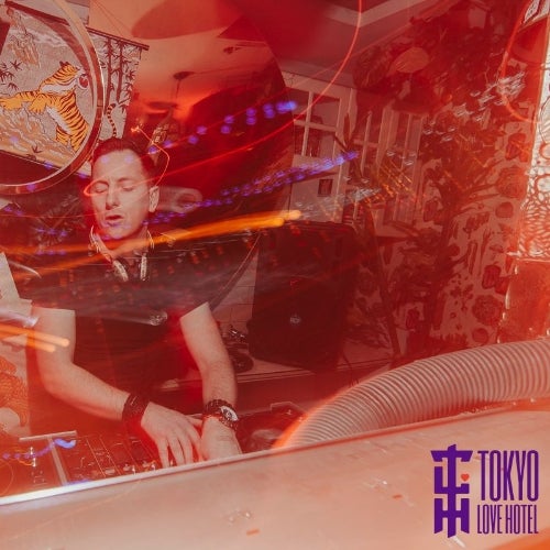 TOKYO LOVE HOTEL  -1- year Anniversary chart