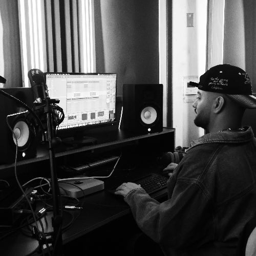 'Bae & Sade' Chart 4.25.2025