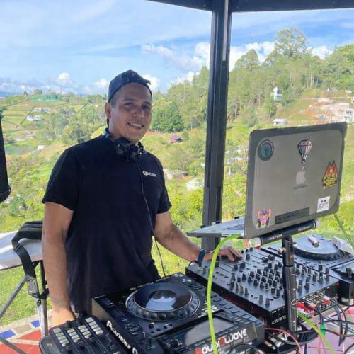 Dj Maury Tripp Security Chart - Tech House,Deep House,Minimal / Deep Tech,House album cover