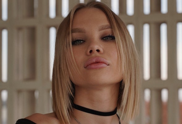 V.VALENTINA