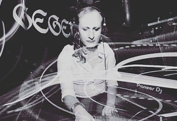 DJ Martina S