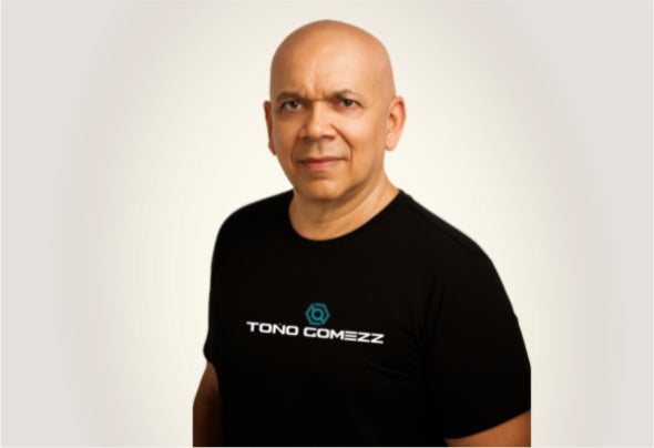 Tono Gomezz