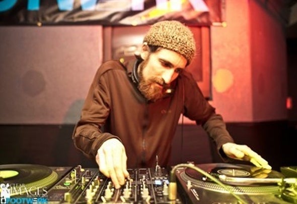 DJ Thistle