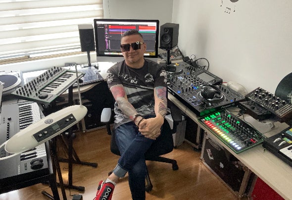 D.A.V.E. The Drummer Music & Downloads on Beatport