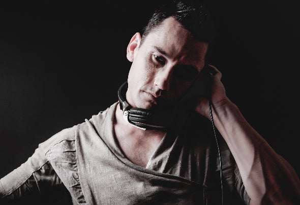 Leo Vazquez