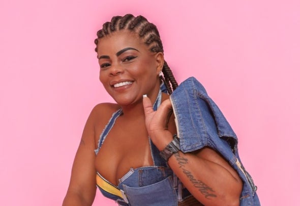 Tati Quebra Barraco