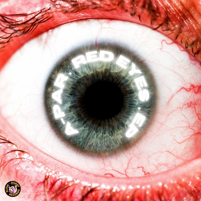 RED EYES album art