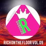 RICH ON THE FLOOR, Vol. 09